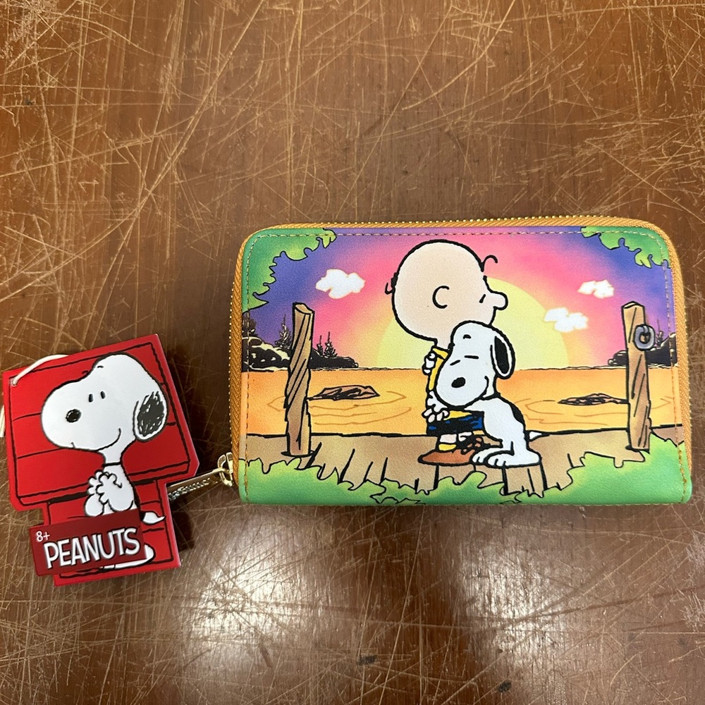 Loungefly Peanuts Snoopy Charlie Brown Wallet Gem